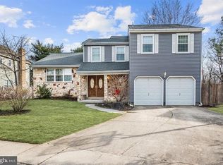 22 Wembley Dr, Mount Laurel, NJ 08054