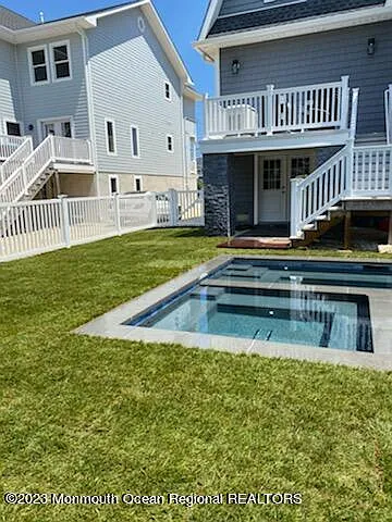 916 Ocean Ave #WEEKLY PRICE — Photo 42