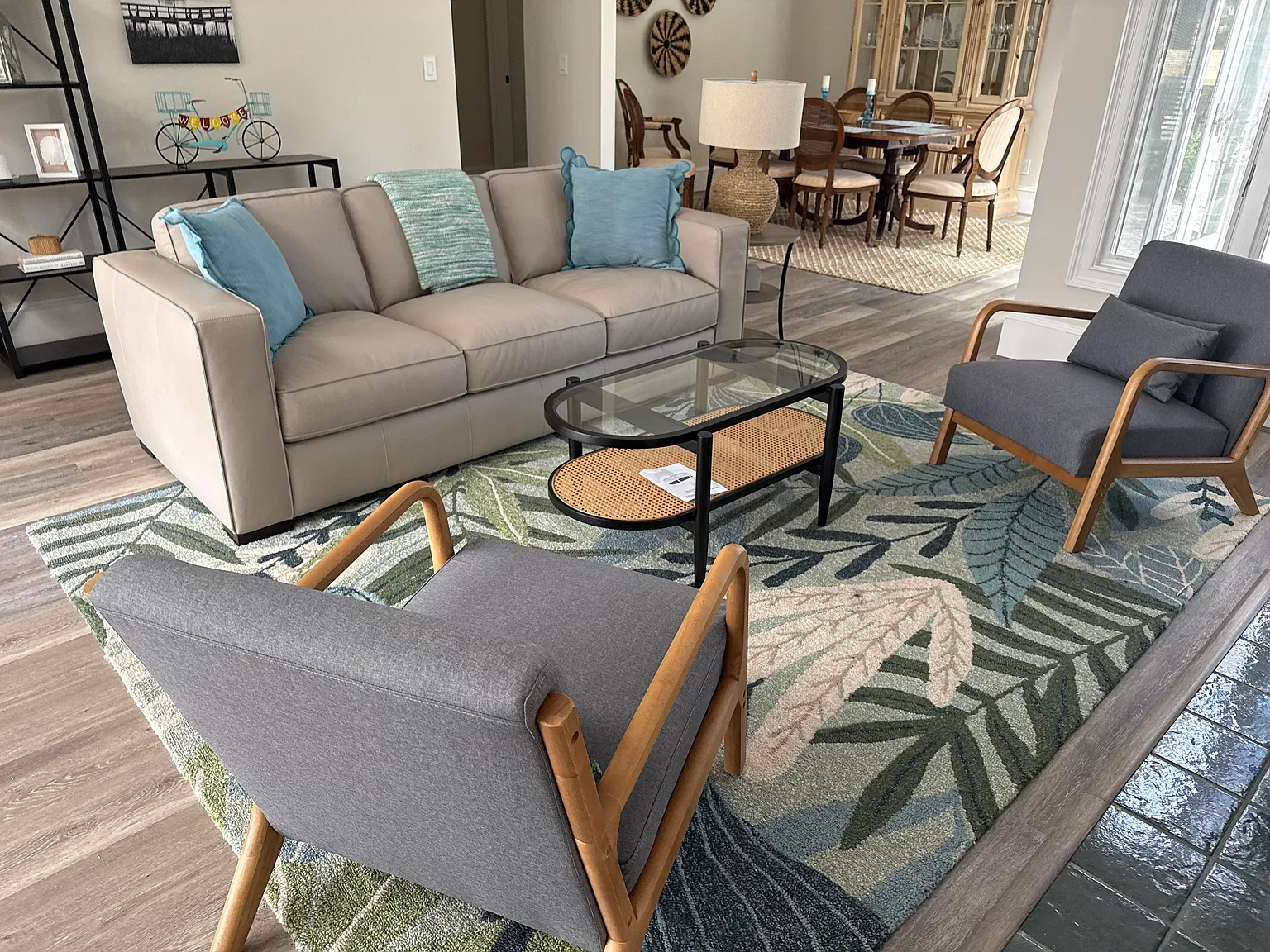 3 bed, 2503 sqft, $3,300 — Photo 4