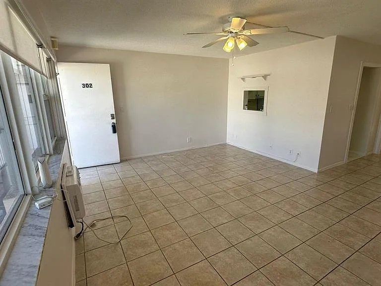 625 Antioch Ave #302 — Photo 15