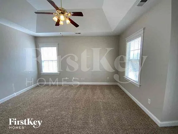 205 Barberry St — Photo 7
