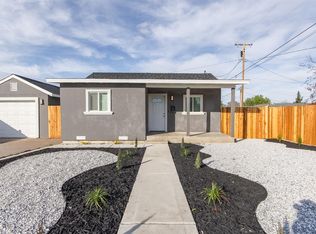 415 W North St, Manteca, CA 95336