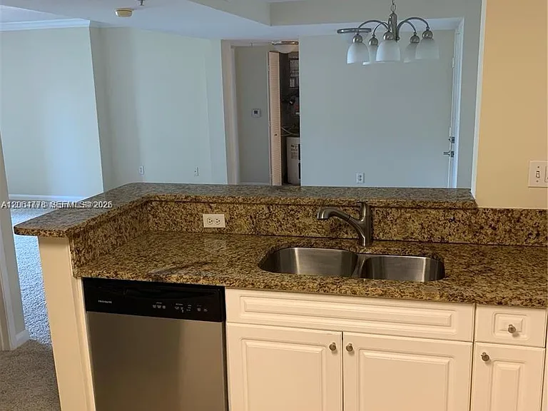 520 SE 5th Ave #2409 — Photo 7