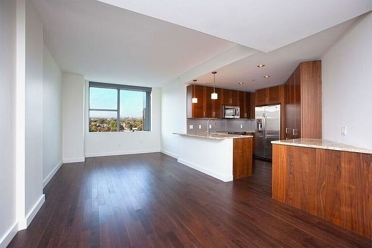 1st image of 10820 71st Ave #12D