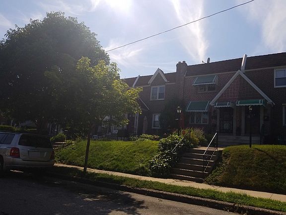 3rd image of 1629 E Tulpehocken St