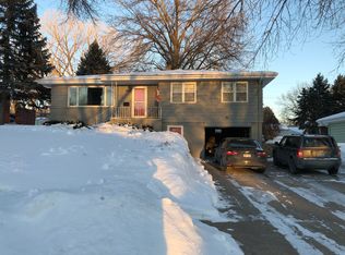 4947 S 129th St, Omaha, NE 68137