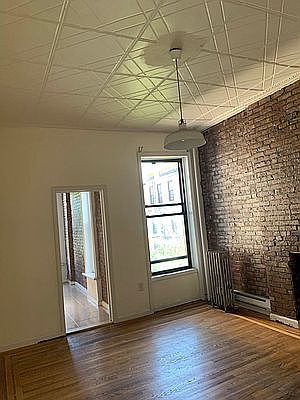 1st image of 233 Smith St #6