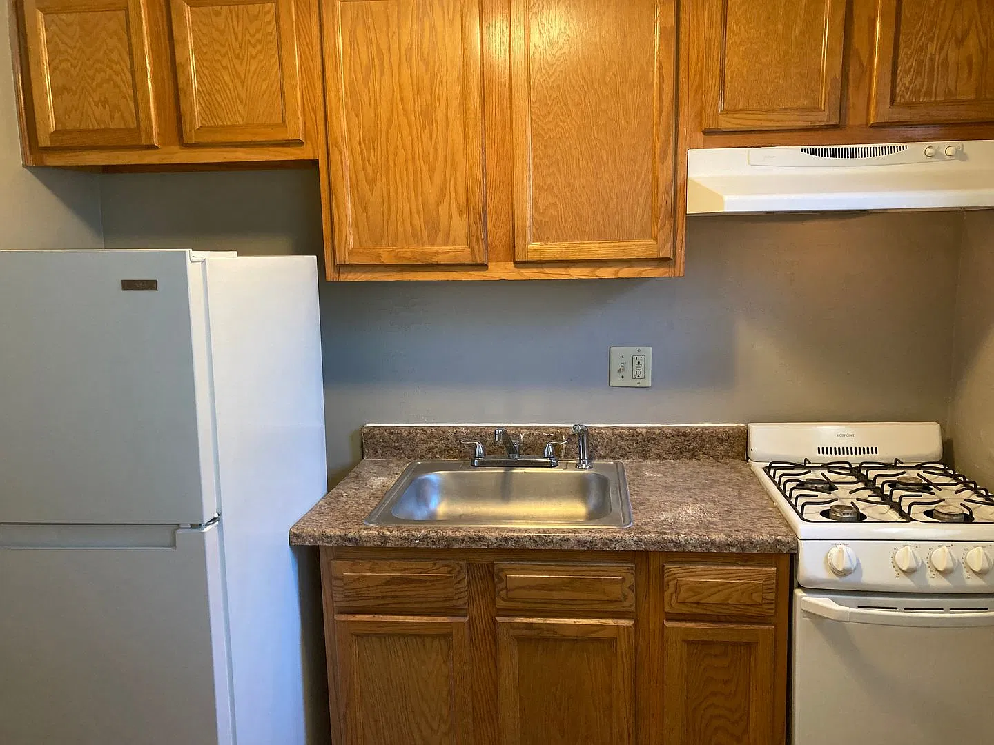 Willow Apartment Homes — Photo 1