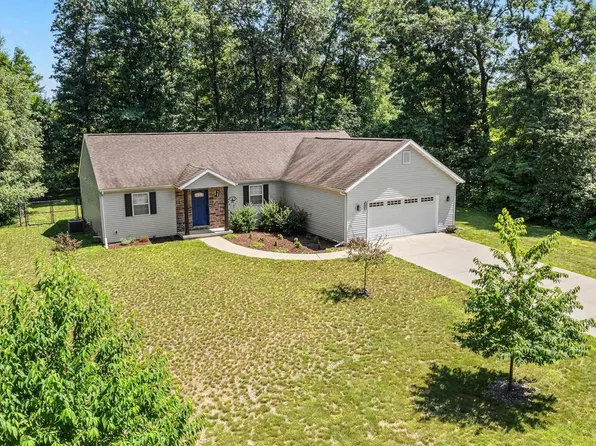 1233 BLACK BEAR TRAIL, Stevens Point, WI 54482