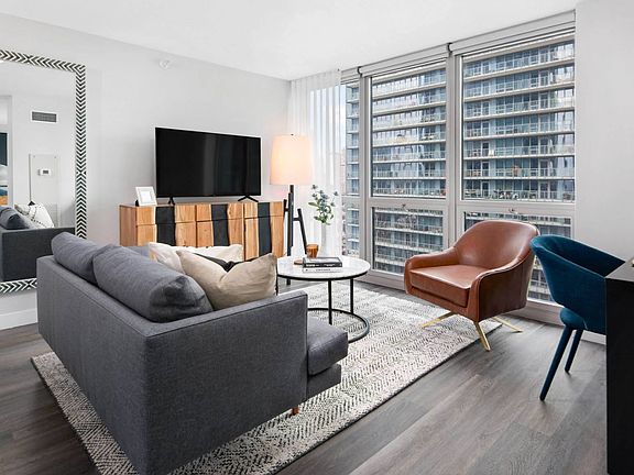 2nd image of 450 E Benton Pl #3606