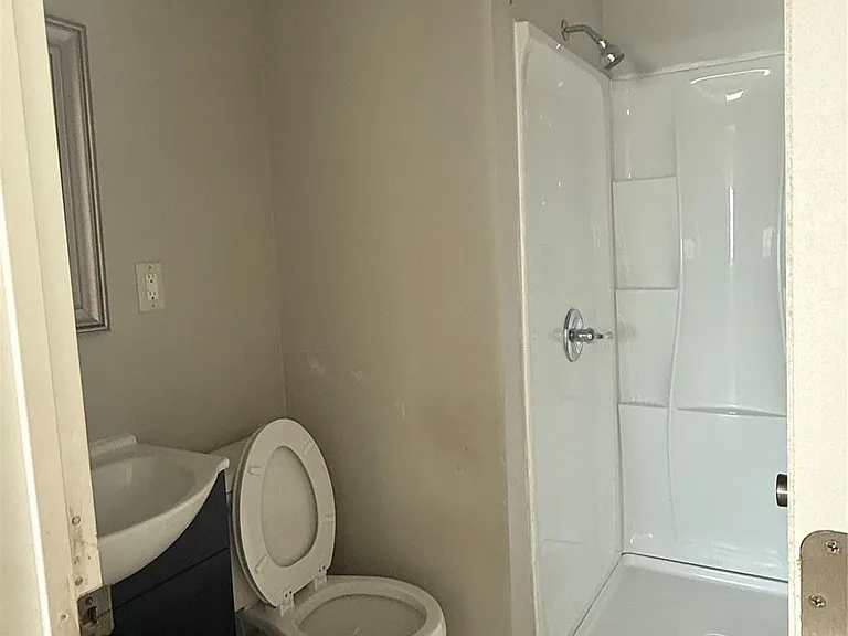 8510 Safeguard St #3 — Photo 6