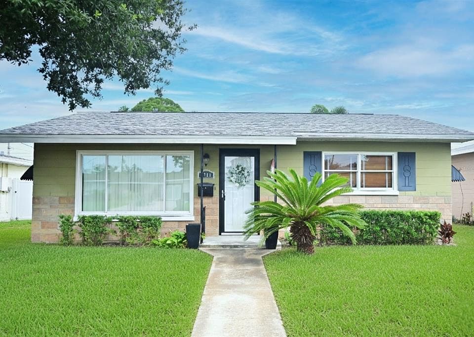 1st image of 4744 11TH AVENUE N