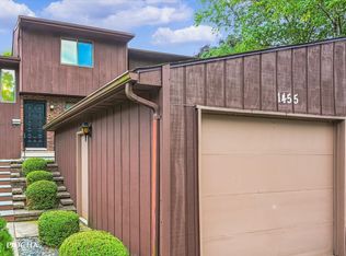 1455 Midland Ct, Joliet, IL 60436