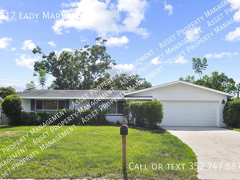 1812 Lady Mary Dr — Photo 1