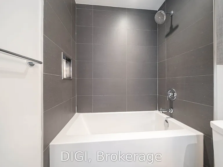 25 Selby St #1504 — Photo 13
