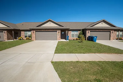 1803 Booker Cir Photo 1