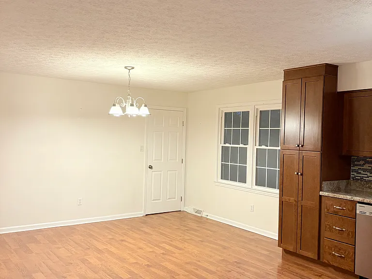 660 Plano Richpond Rd — Photo 7