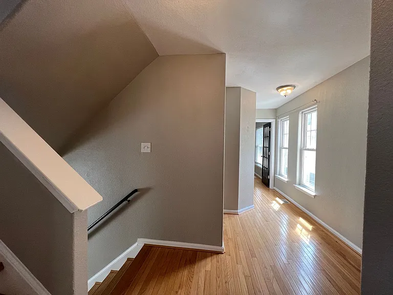 3705 Pendleton Ave — Photo 17