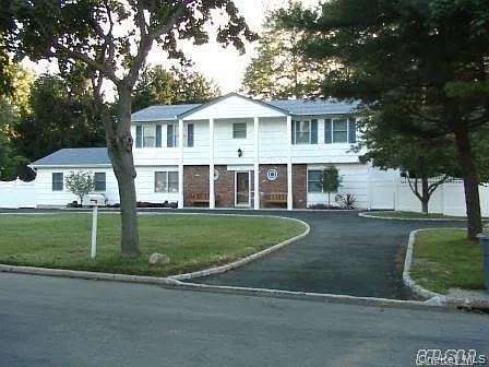2 bed, 600 sqft, $3,000 — Photo 1