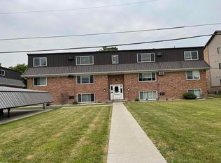 1617 S Riverside Ave #C-17, Saint Clair, MI 48079