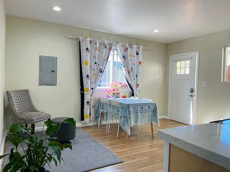 3001 Harper St #A — Photo 4