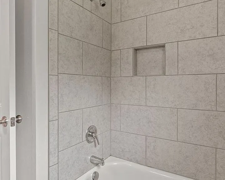302 Oscar Cir — Photo 29