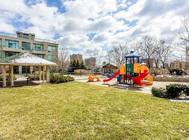 3504 Hurontario St #2309 — Photo 29