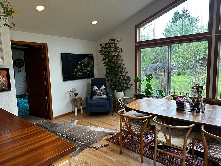 2535 NW Hayes Ave — Photo 6