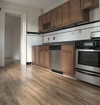 Rented by The Hamilton Group | media 12