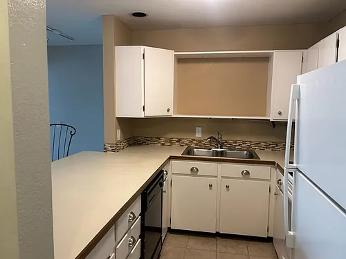 3900 Old Lodge Rd #4-D Photo 1
