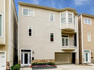 2548 Bevis St, Houston, TX 77008