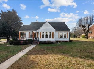 240 Albany St, Burlington, NC 27215