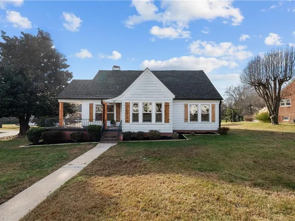 240 Albany St, Burlington, NC 27215