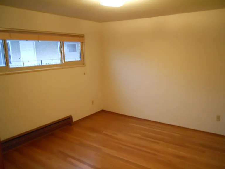 6530 24th Ave NW — Photo 5