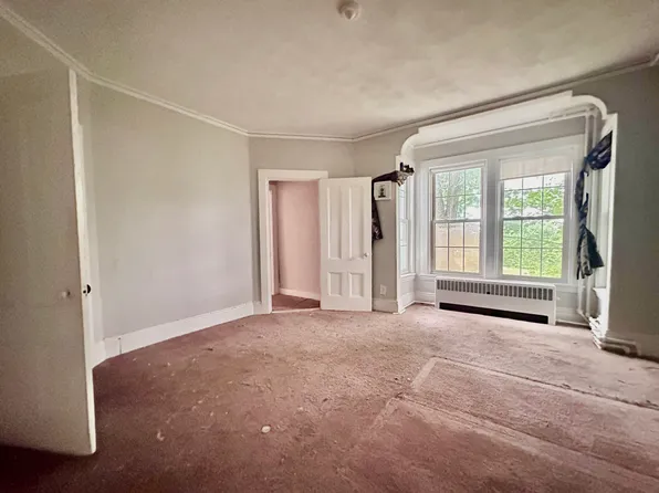 295 Nahant Rd, Nahant, MA