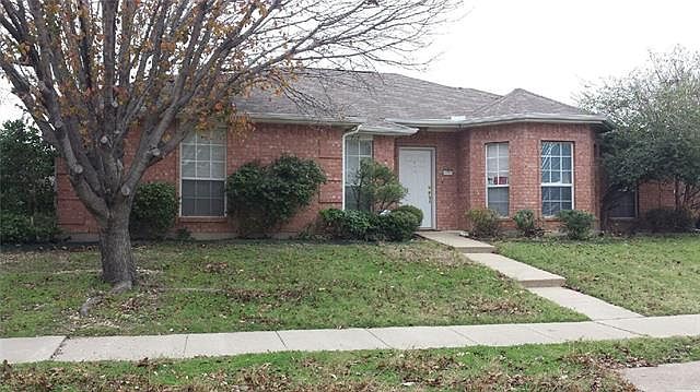 1st image of 716 Berry Ln