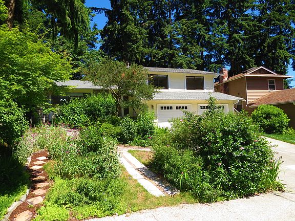 2nd image of 8308 172nd Ave NE