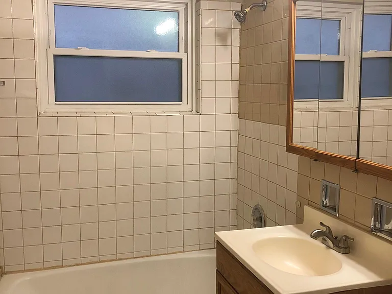 5640 S Archer Ave #1 — Photo 14