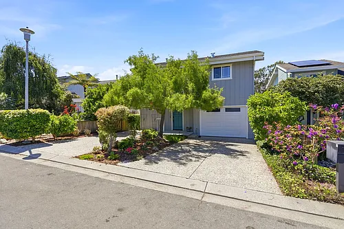 117 Holiday Dr Photo 1