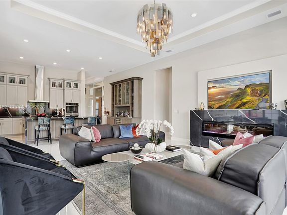 5th image of 8044 Ironwood Way