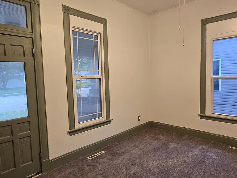 1620 N National Ave — Photo 17