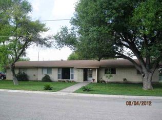 609 Avenue C, Del Rio, TX 78840