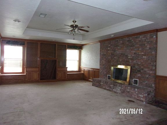 5th image of 1039 Patricia Dr