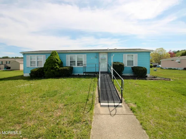604 Jerome Place, Freehold, NJ 07728