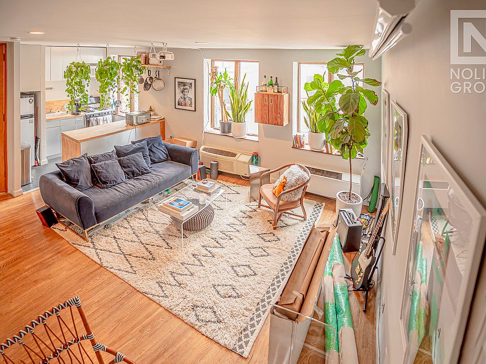 1st image of 165 Elizabeth St #4FF