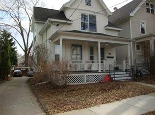 1335 Mound St #A, Madison, WI 53715