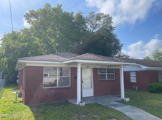 225 Couevas St, Biloxi, MS 39530