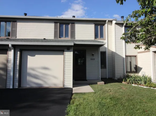 1012 Winfield Ct, Lansdale, PA 19446