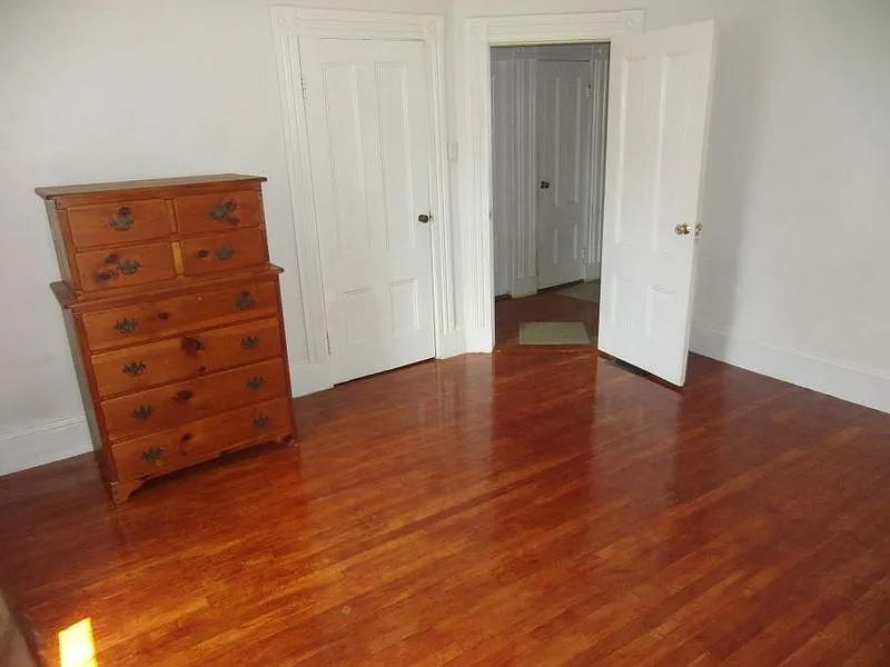 16 Spring Hill Ter