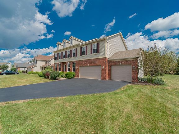 3rd image of 1597 Hearthstone Ct